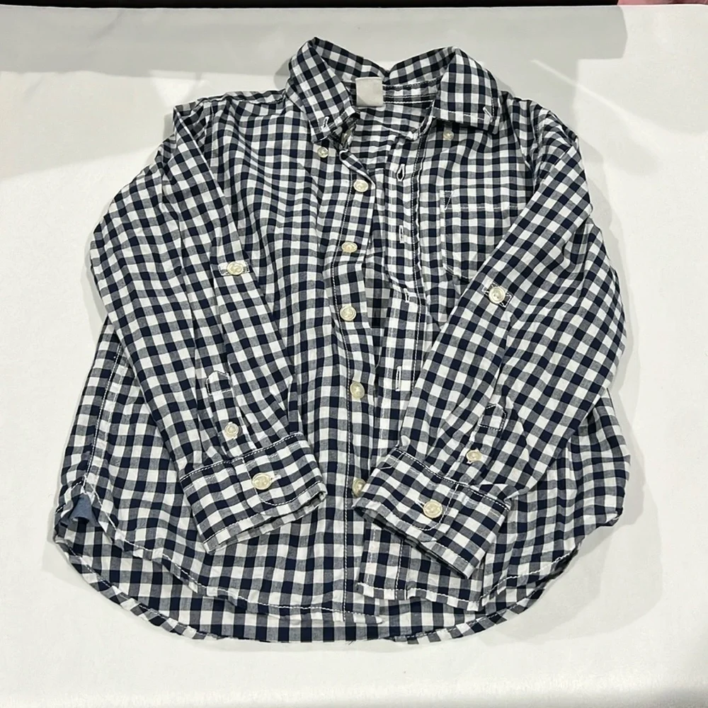 Baby Gap button down. Size 5 years.